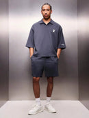 Conjunto Swavvy Studios Minimalist Bunny Polo e Shorts Set