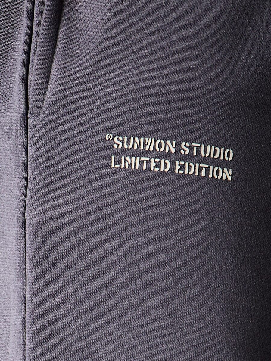Bermuda Moletom Pavtros Studios Block Letter Jorts