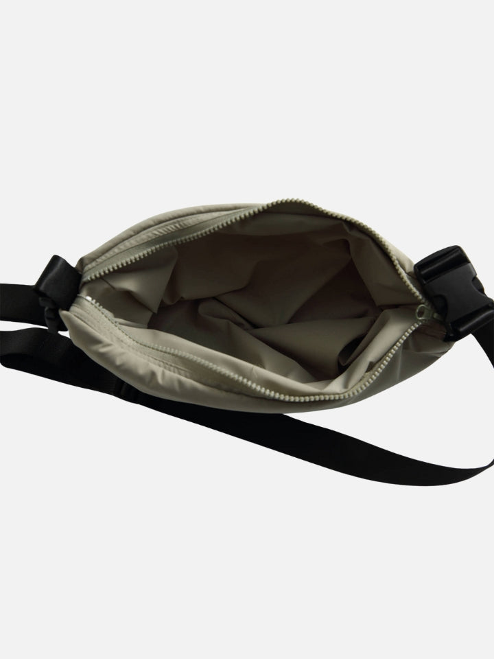 Jaqueta Pavtros Gola Alta 'Shoulder Bag'