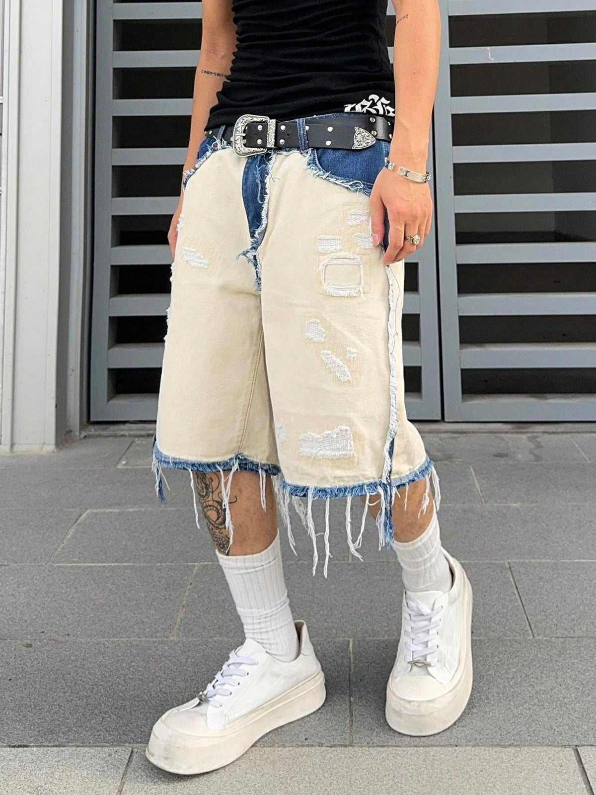 Short Pavtros Denim Bege Punk Jeans