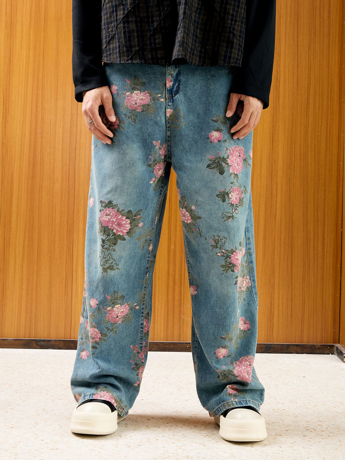 Calça Pavtros Floral Rose Straight