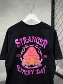 CAMISETA STRANGER “EVERY DAY” - PRETA