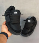 Qix 90s OG Preto
