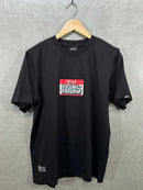 Camiseta Wats Hello Preta